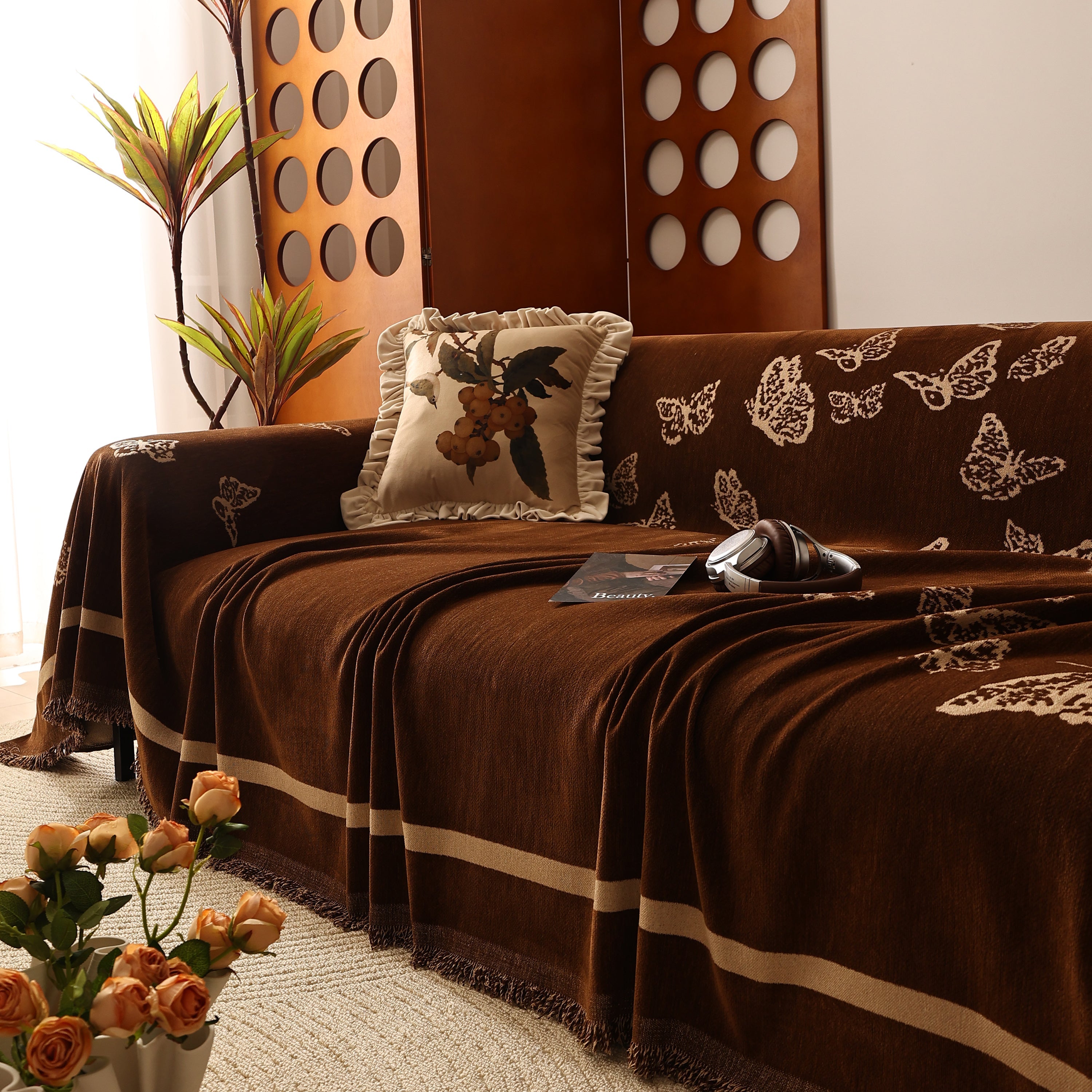 Butterfly Jacquard Soft Couch Blankets Cover for Couch Reversible Modern Sofa Slipcover Throw Covers