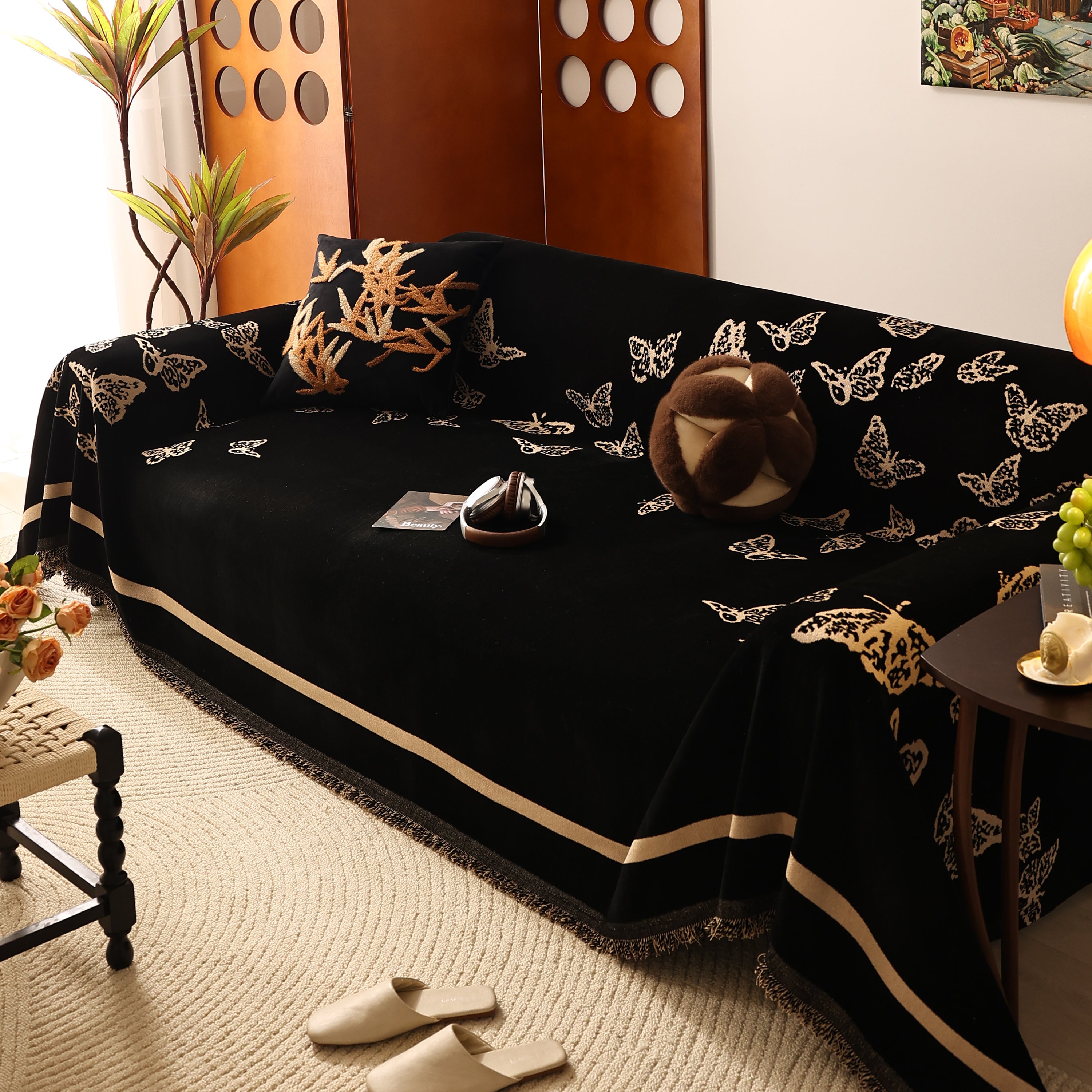 Butterfly Jacquard Soft Couch Blankets Cover for Couch Reversible Modern Sofa Slipcover Throw Covers