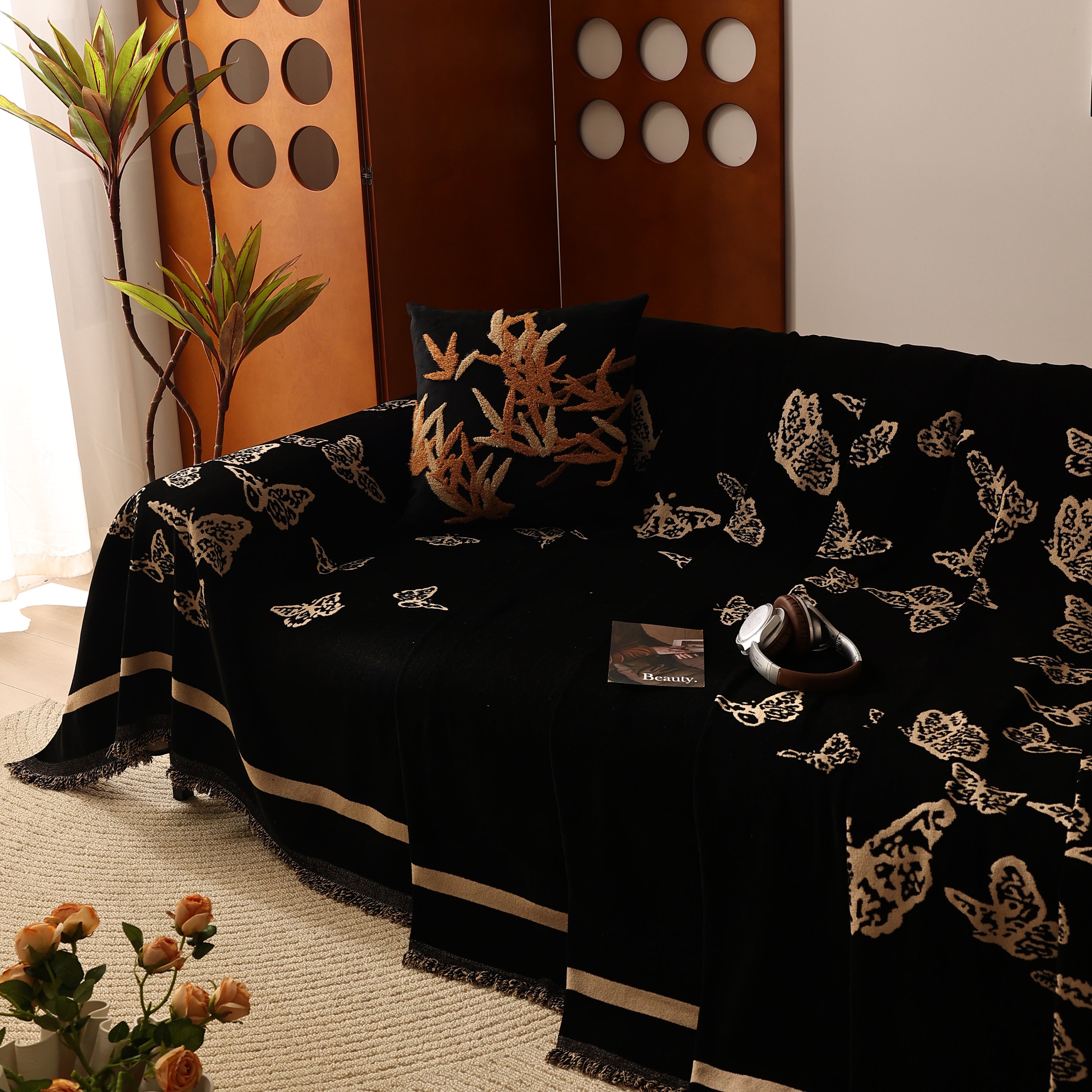 Butterfly Jacquard Soft Couch Blankets Cover for Couch Reversible Modern Sofa Slipcover Throw Covers
