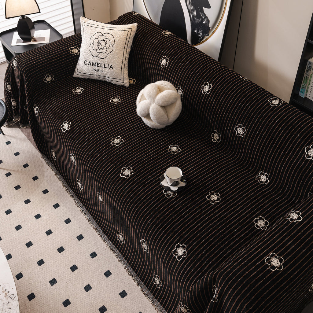 Chenille Camellia Floral Sofa Throw Cover Couch Blanket with Striped Jacquard