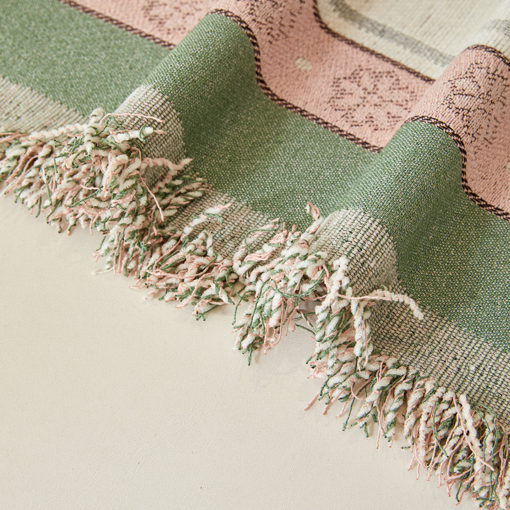 Charming French Country Floral Basket Sofa Throw Cover Rustic Farmhouse-Style Couch Cover Blankets
